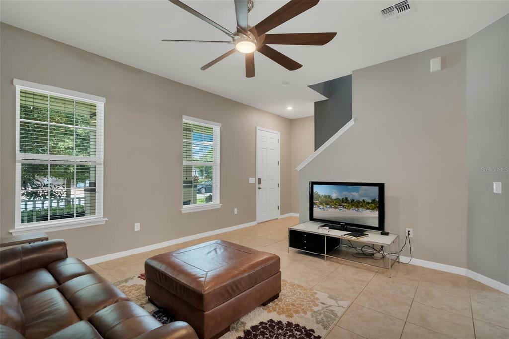 Property Photo:  9261 Grand Island Way  FL 34787 