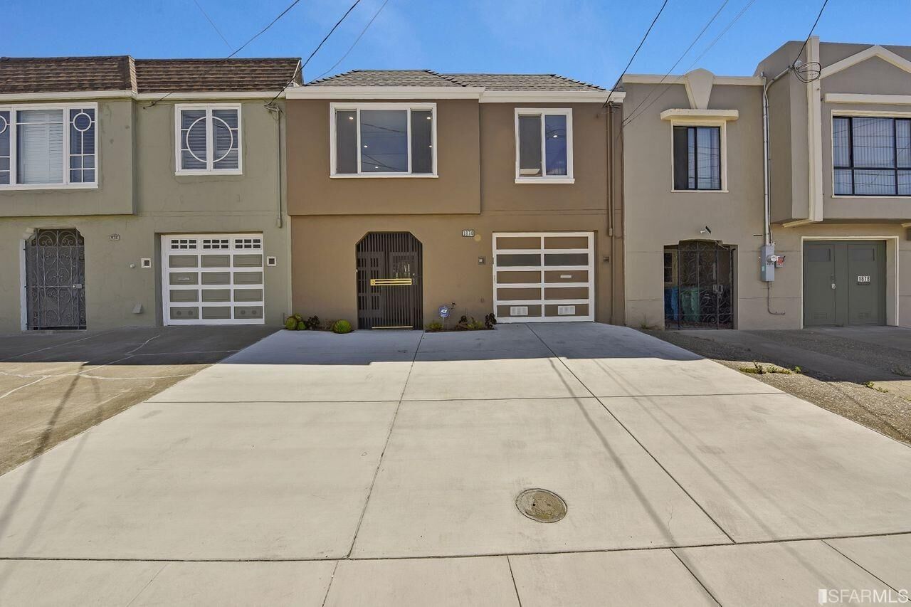 Property Photo:  1874 41st Avenue  CA 94122 