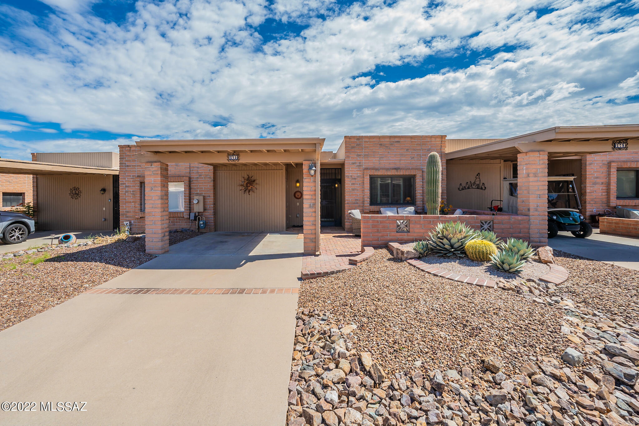 Property Photo:  1537 Va Del Jarrito  AZ 85622 