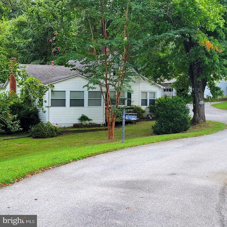 Property Photo:  2370 Davis Road  MD 20603 