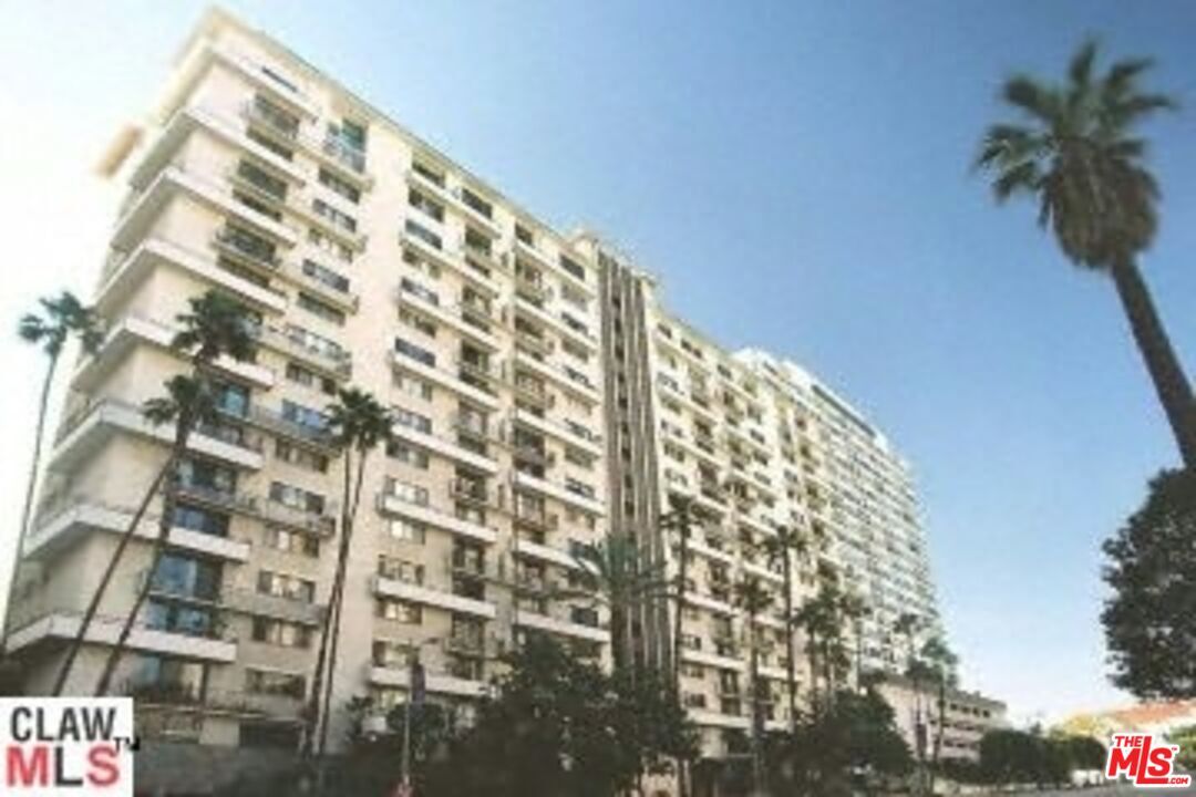 Property Photo: 10535 Wilshire Blvd 401 CA 90024