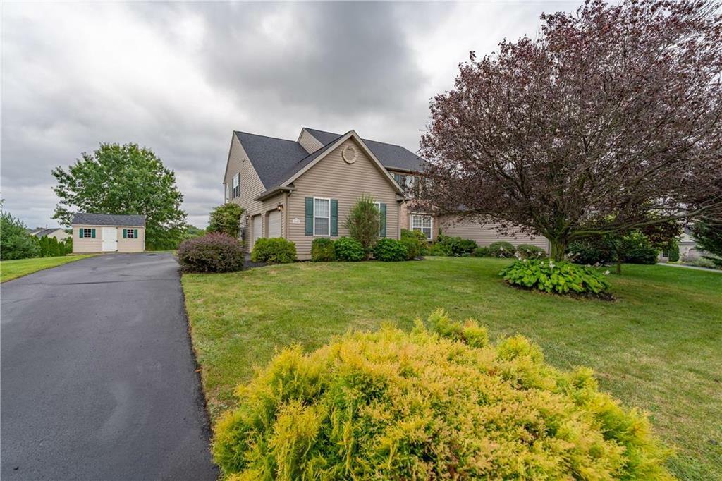 Property Photo:  2155 Rolling Meadow Drive  PA 18062 