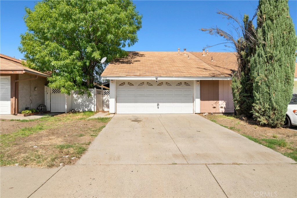 Property Photo:  1119 Cleveland Court  CA 92530 