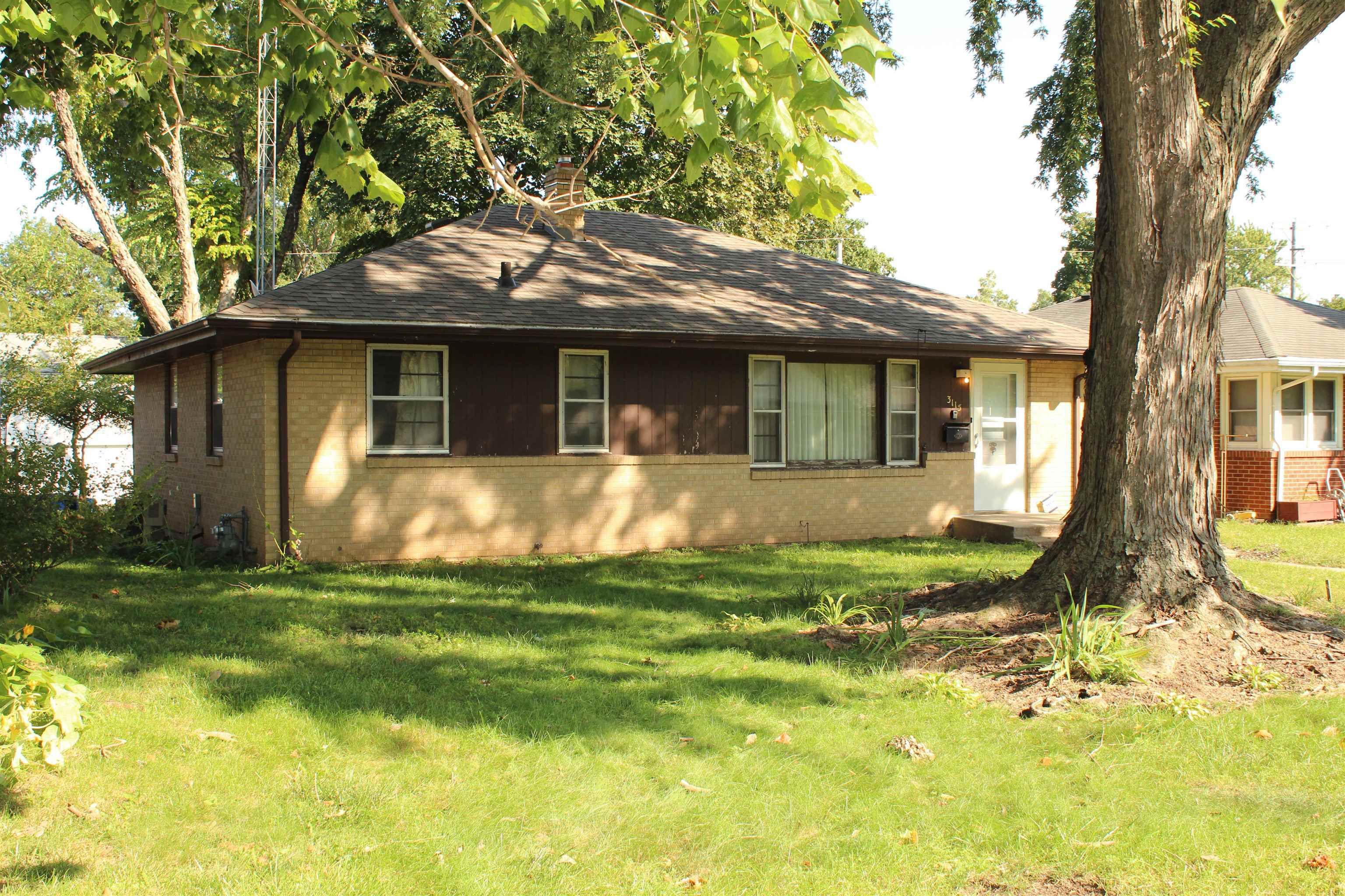 Property Photo:  3115 Latham Street  IL 61103 