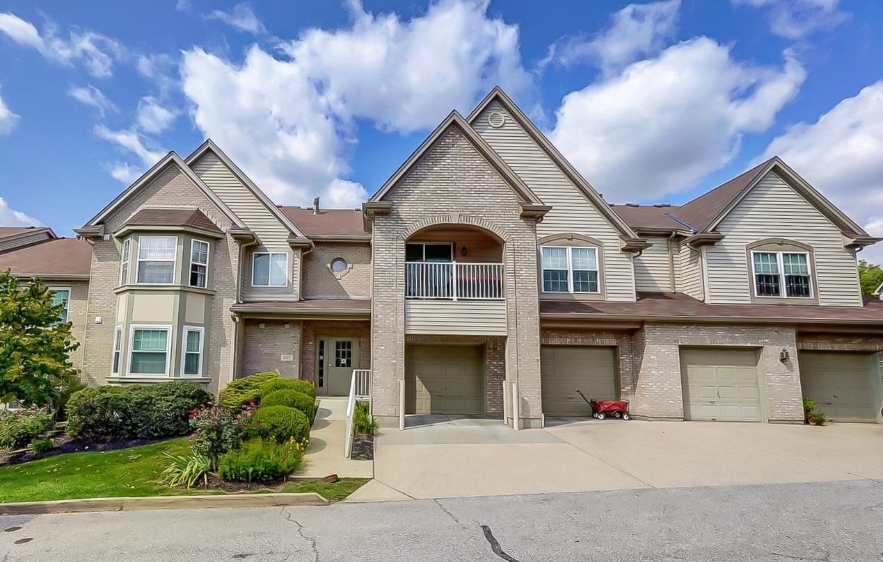 Property Photo: 837 Neeb Rd 2 OH 45233