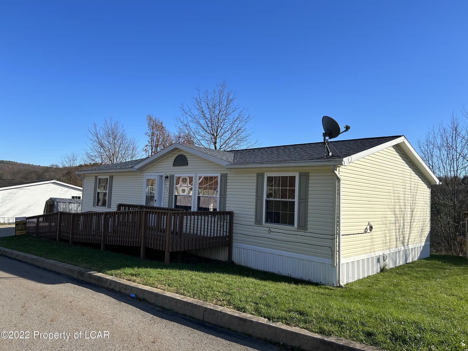 Property Photo: 311 Echo Valley Drive PA 18708