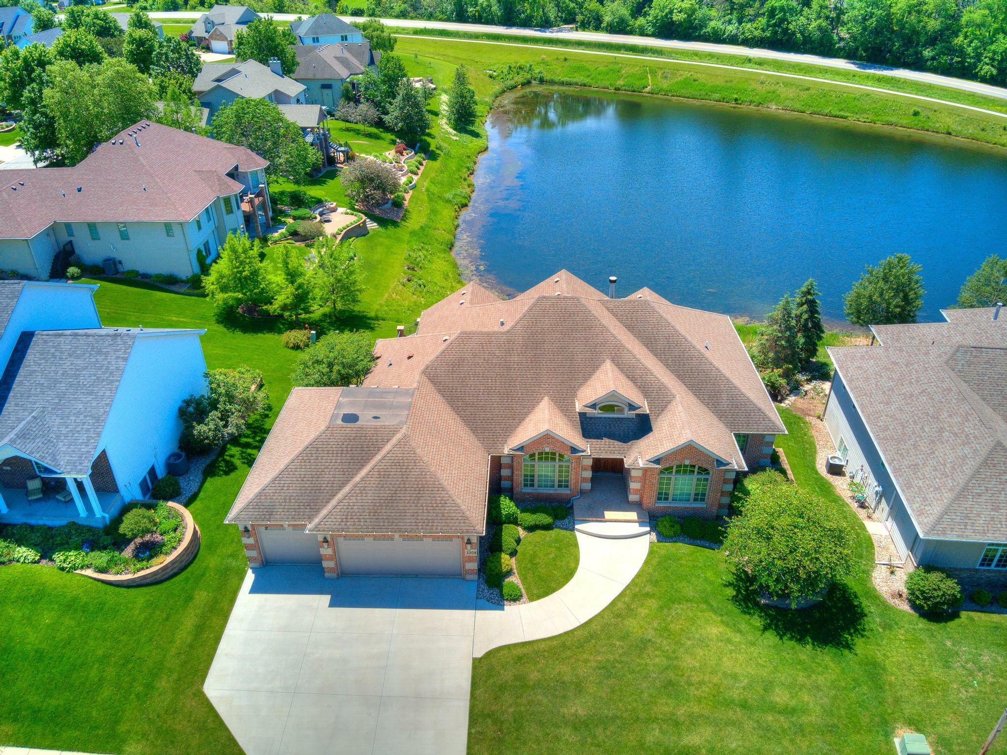 Property Photo: 3308 Foxley Drive IA 50010