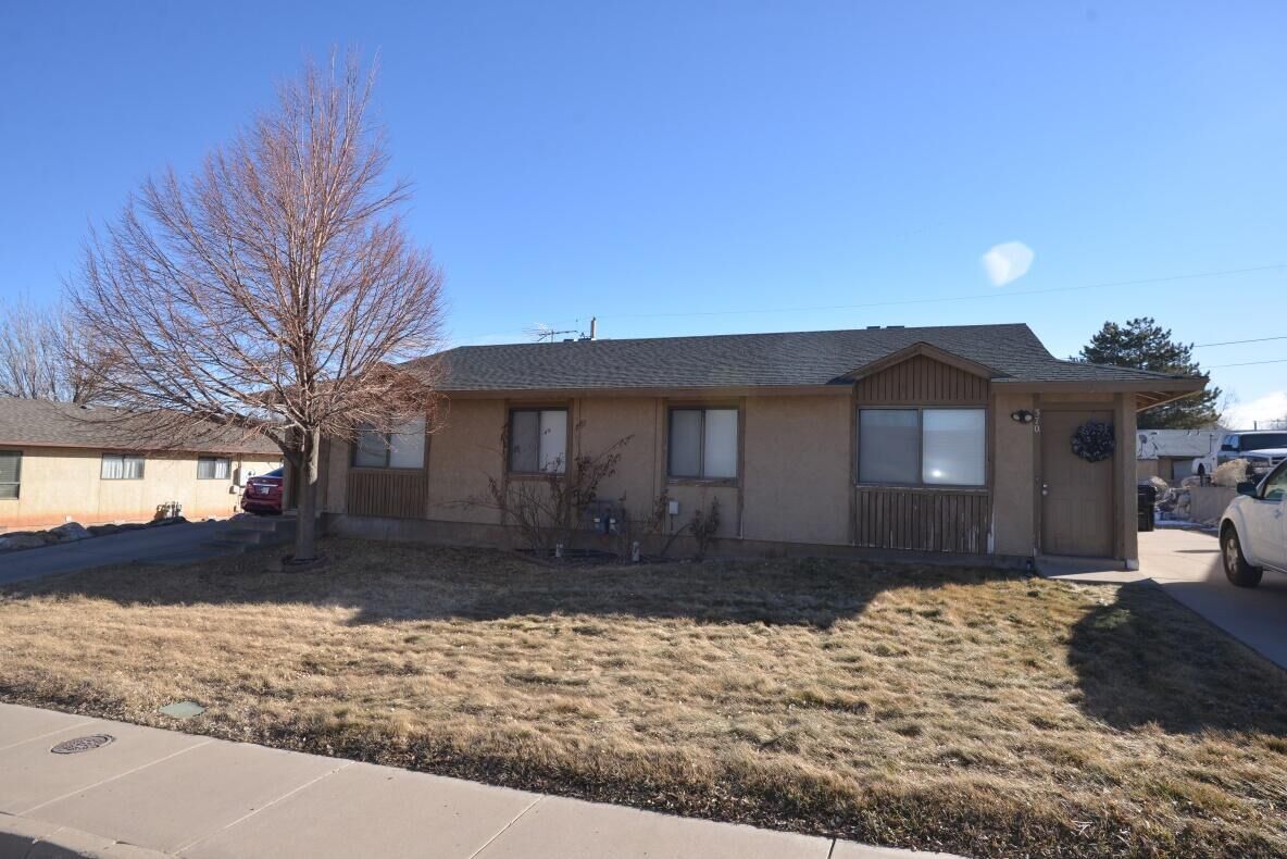 Property Photo:  370 - 378 N Wood Circle N  UT 84721