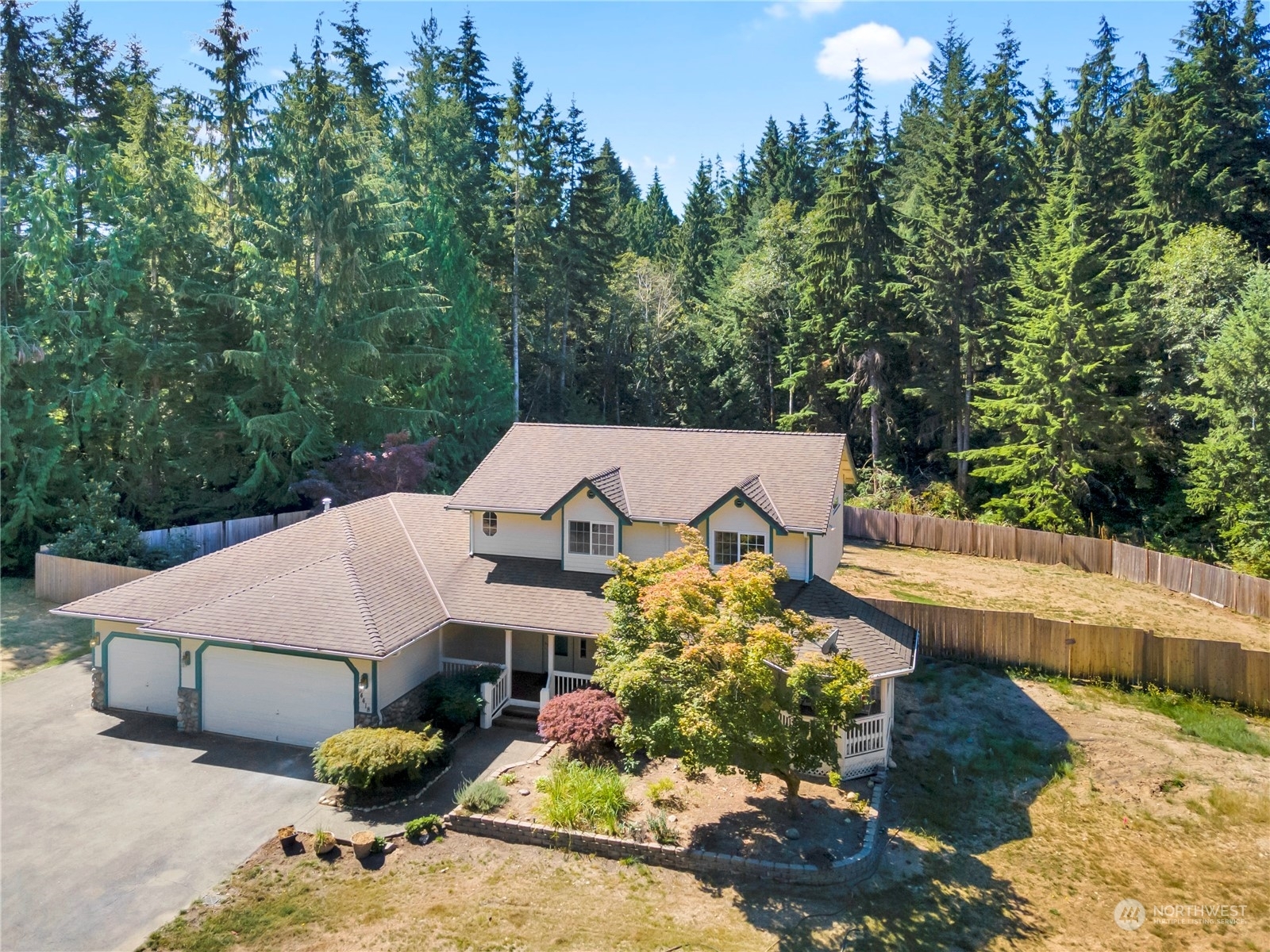 Property Photo:  14418 Moonridge Lane SE  WA 98359 