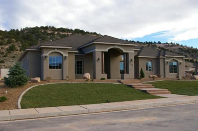 Property Photo:  159 S Glen Canyon Dr  UT 84720