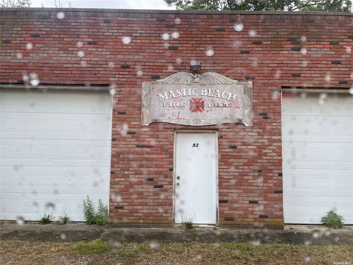 93 Lakeview Drive  Mastic Beach NY 11951 photo