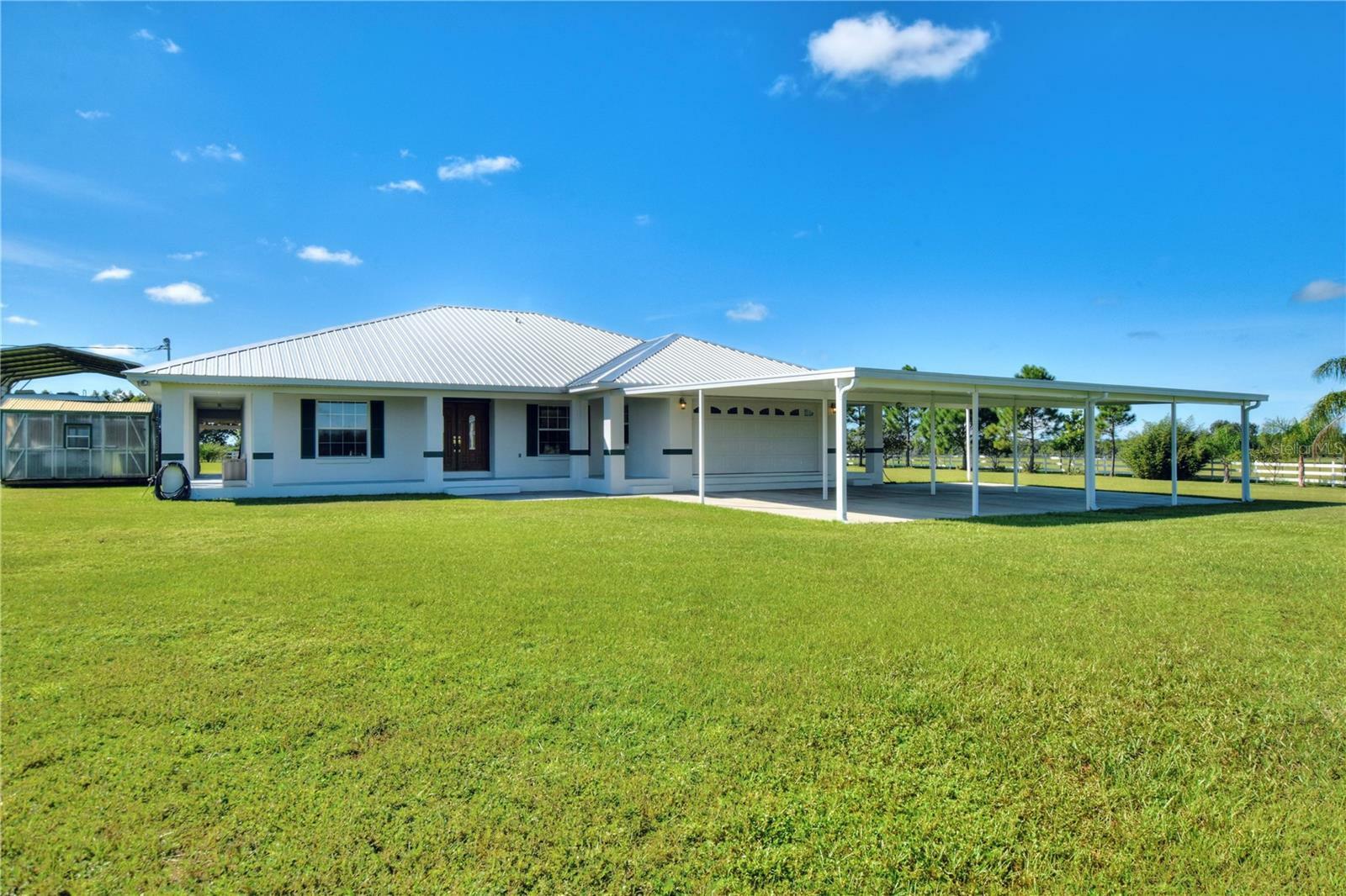 Property Photo: 3826 Brooke Lakes Drive FL 33841
