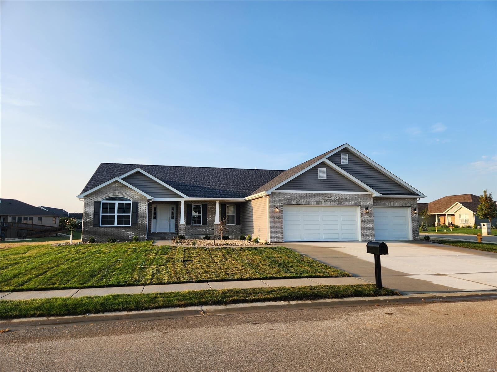 Property Photo: 9702 Quapaw Court IL 62258