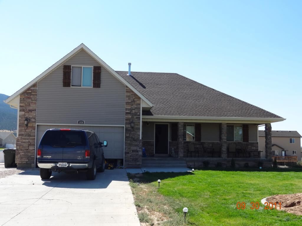 Property Photo:  1936 E Cedar Berry Ln 1936 E. 5140 N.  UT 84720 