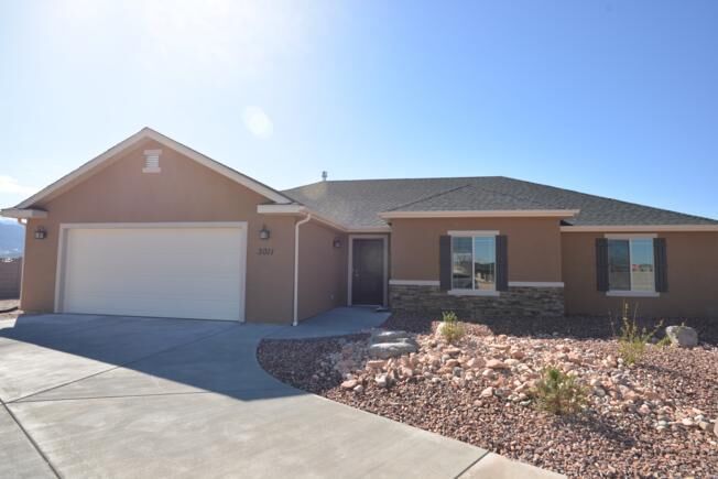 Property Photo:  1720 N 3050 W Azalea Ln  UT 84720 