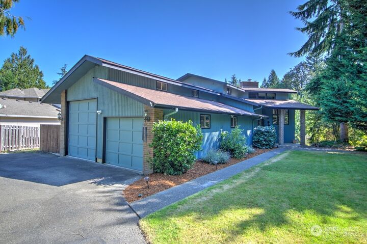 Property Photo:  6218 Boardman Road NW  WA 98502 