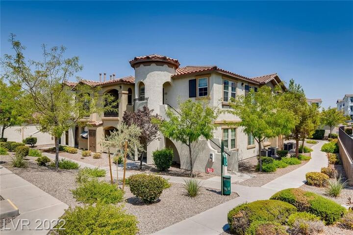 50 Aura De Blanco Street 13102  Henderson NV 89074 photo