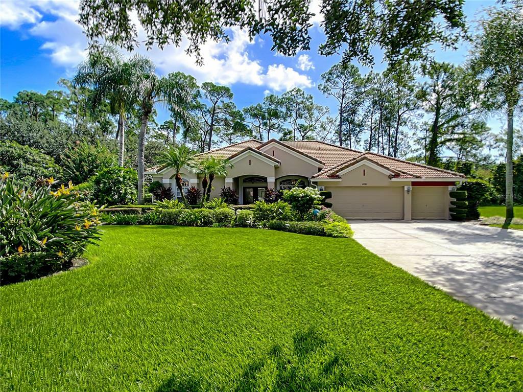 Property Photo:  10981 Ledgement Lane  FL 34786 