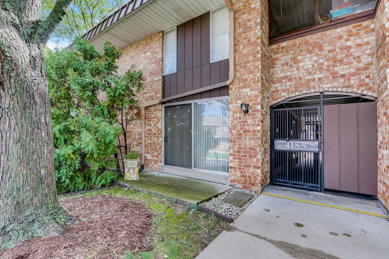 Property Photo:  4155 W Rivers Edge Cir  WI 53209 