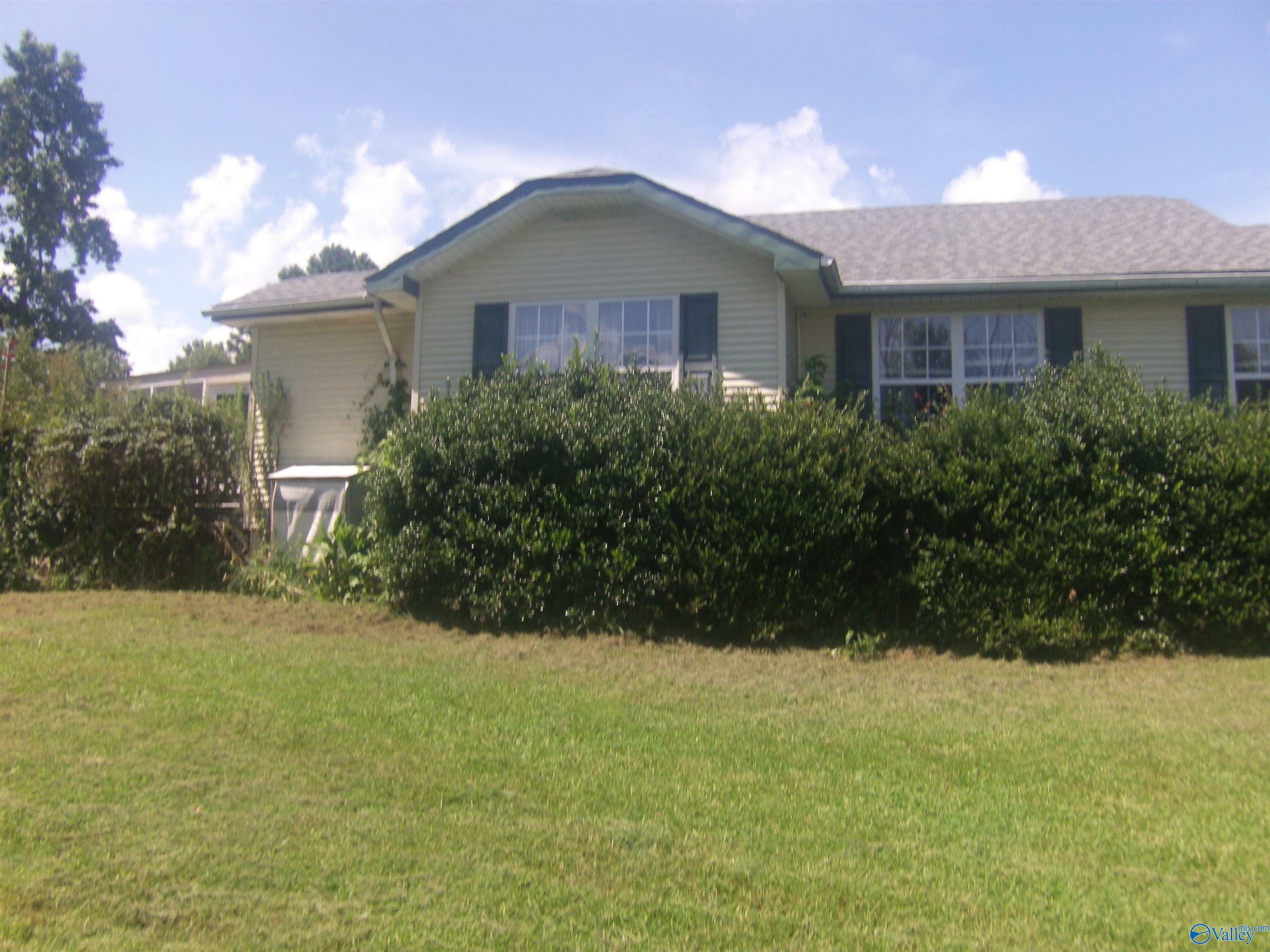 Property Photo:  737 Chumley Road  AL 35956 