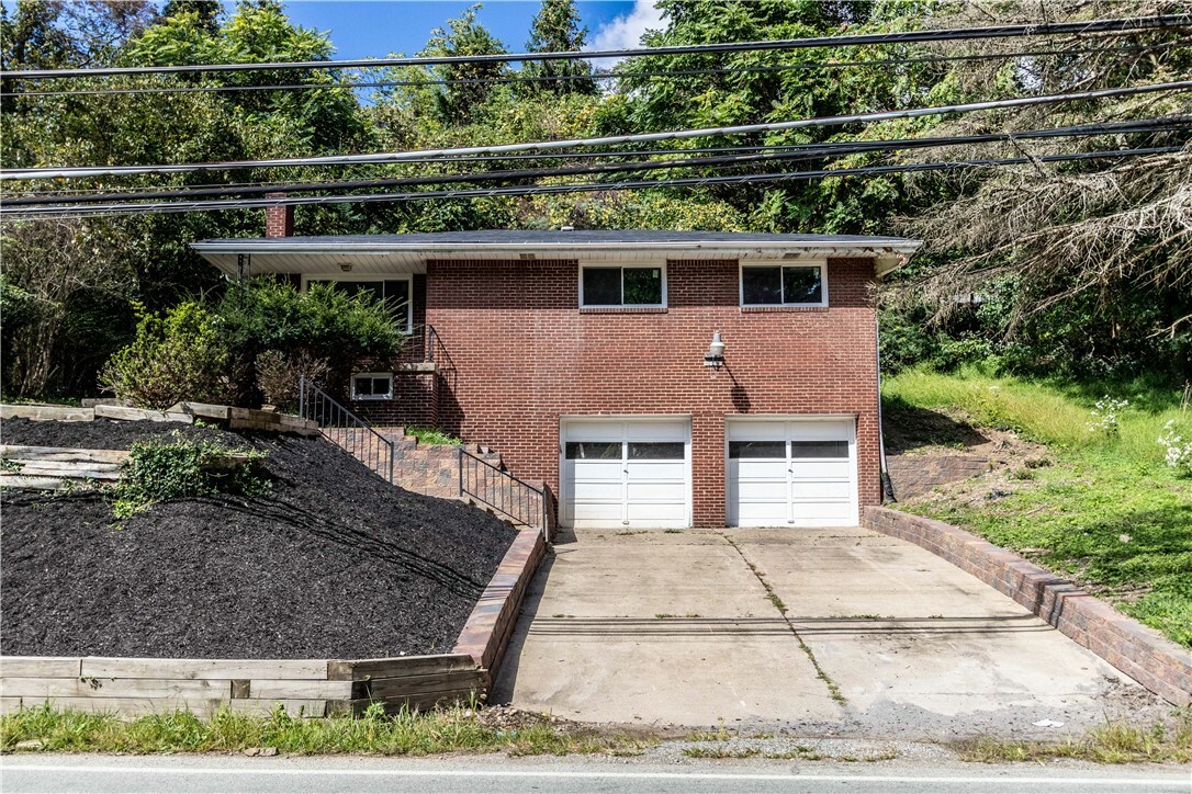 Property Photo:  6361 Leechburg Rd  PA 15147 