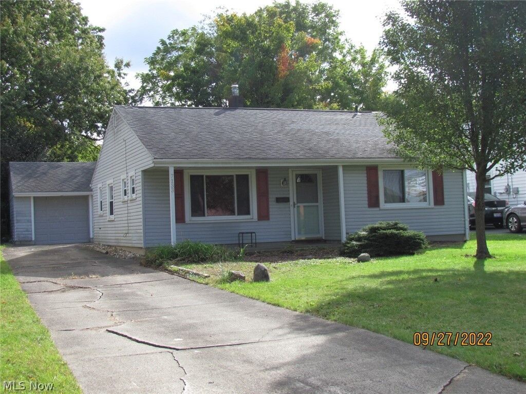 Property Photo:  7133 Vineland Place  OH 44512 