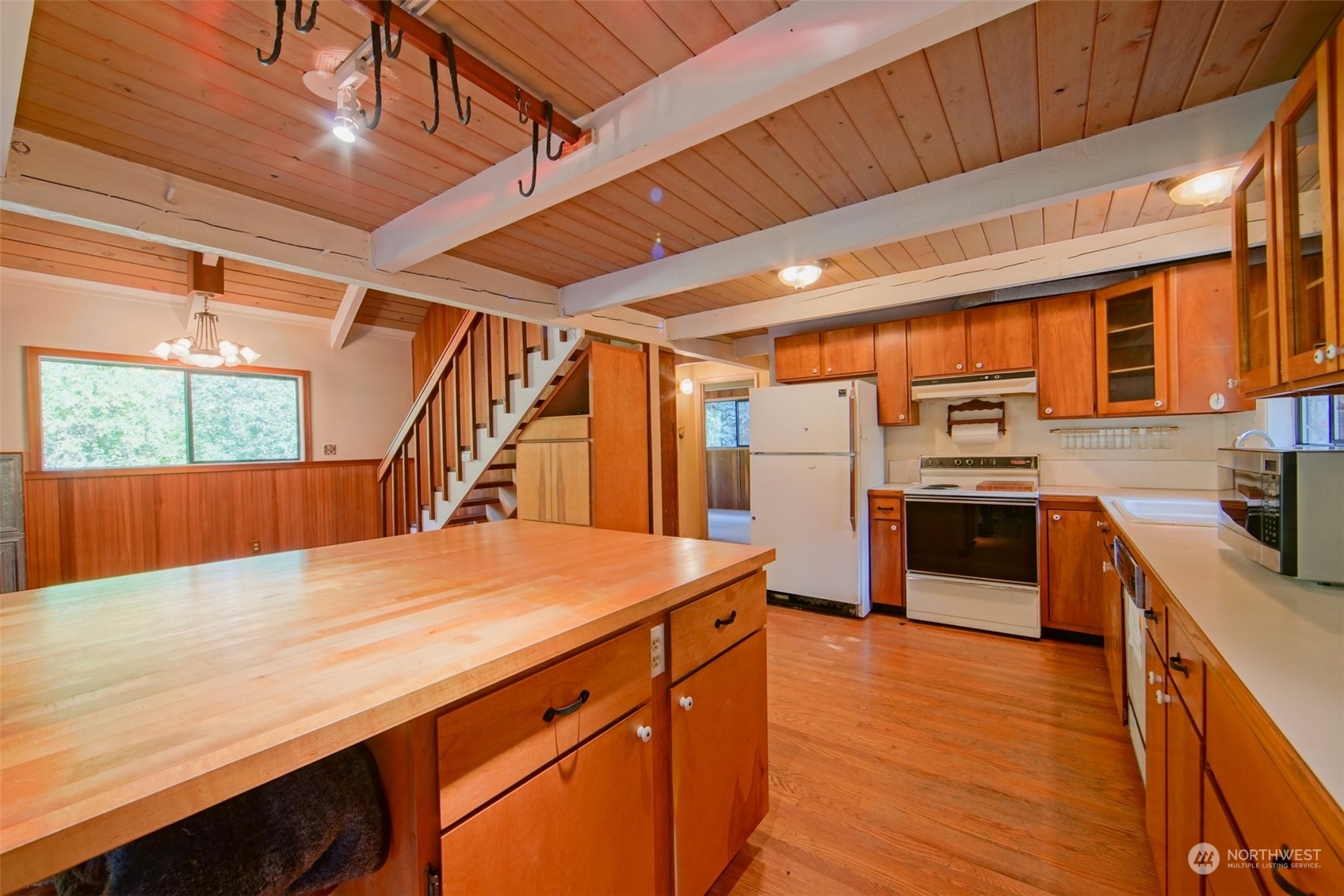 Property Photo:  1942 Enchanted Forest Road  WA 98245 