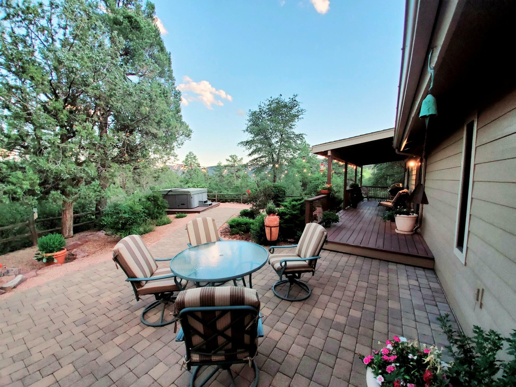 Property Photo:  1404 E Frontier Street  AZ 85541 