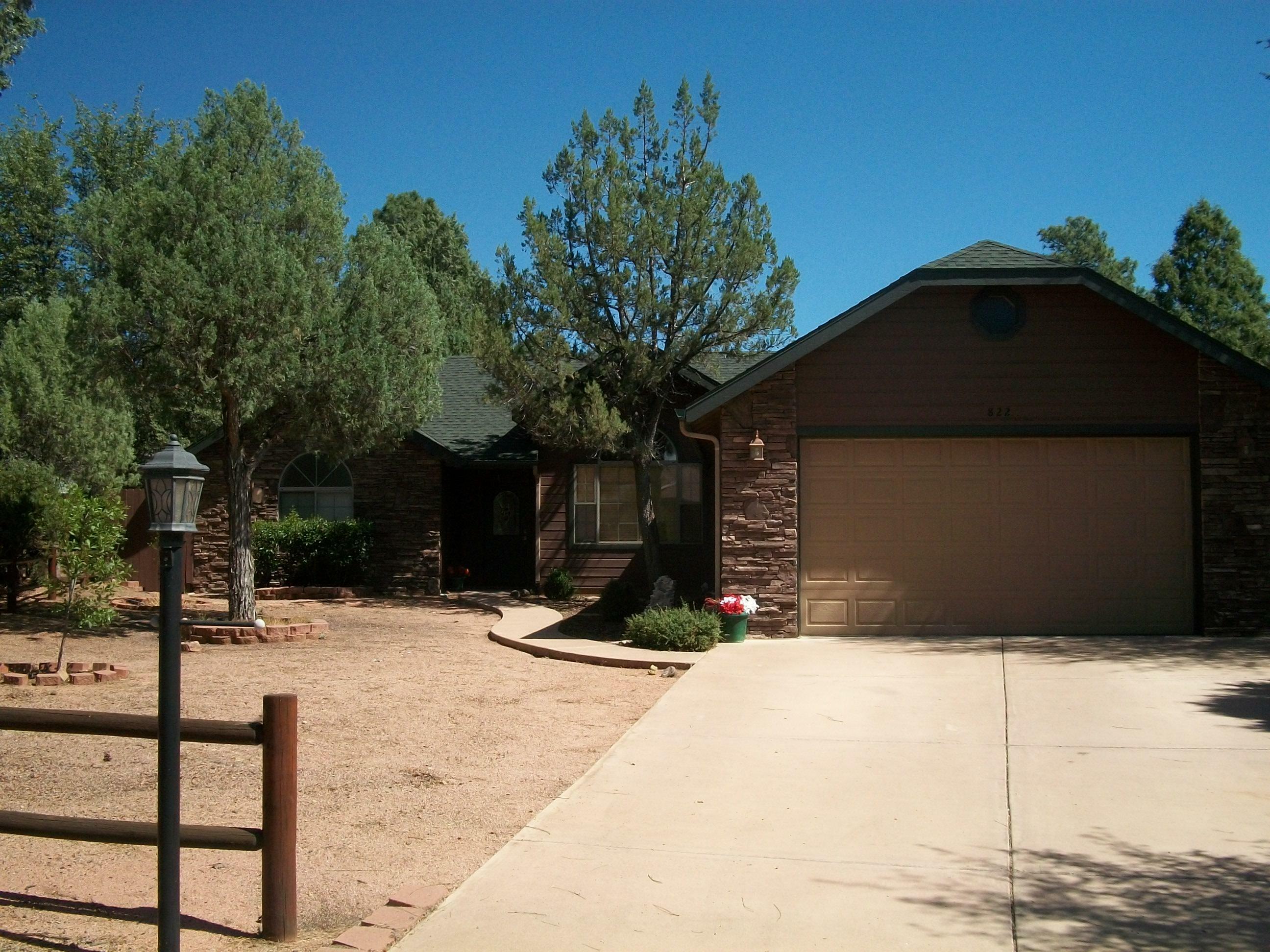 Property Photo:  822 W Eagle Ridge Circle  AZ 85541 