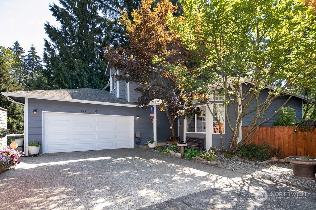 Property Photo:  1605 131st Drive NE  WA 98258 