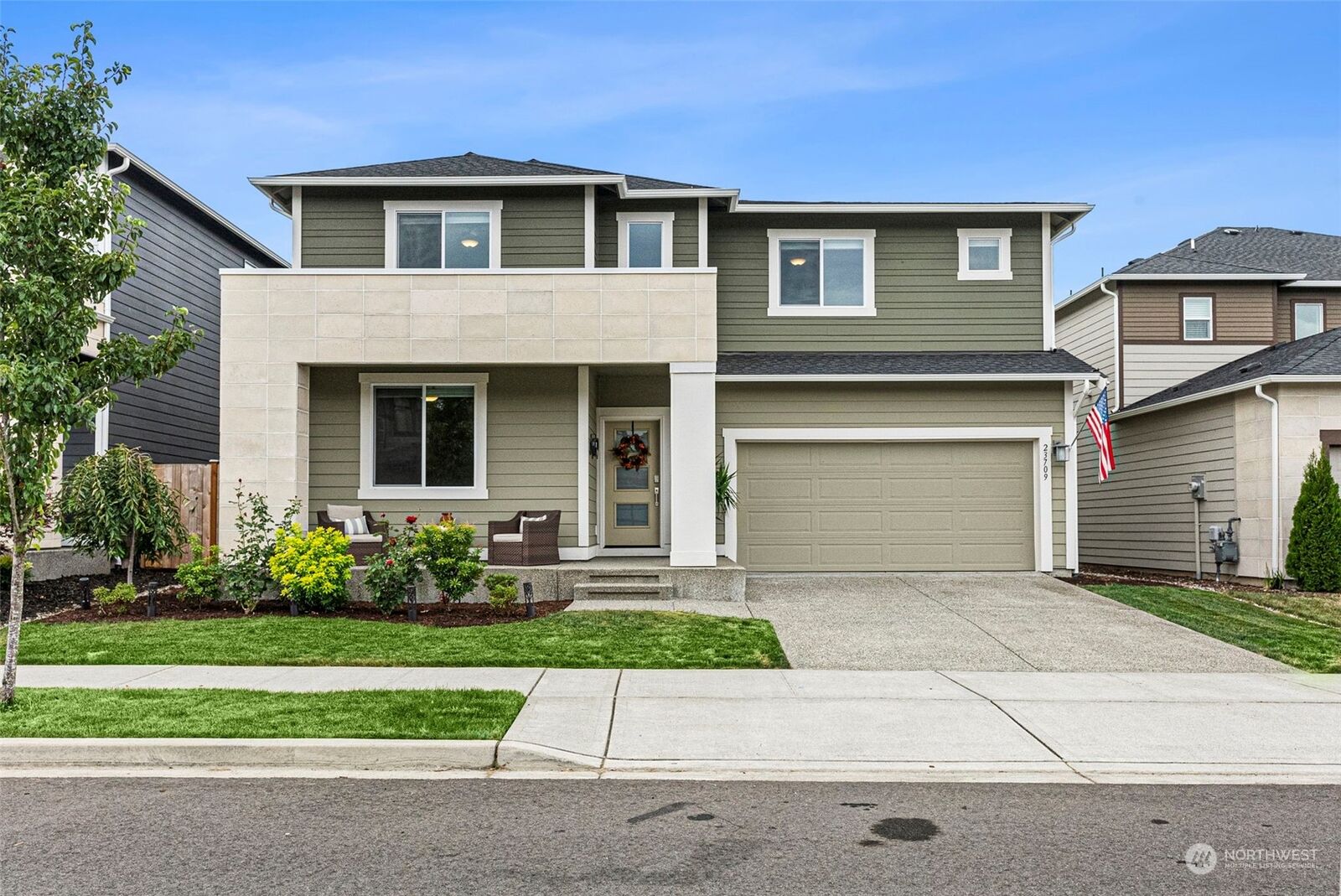 Property Photo:  23709  228th Place SE  WA 98038 