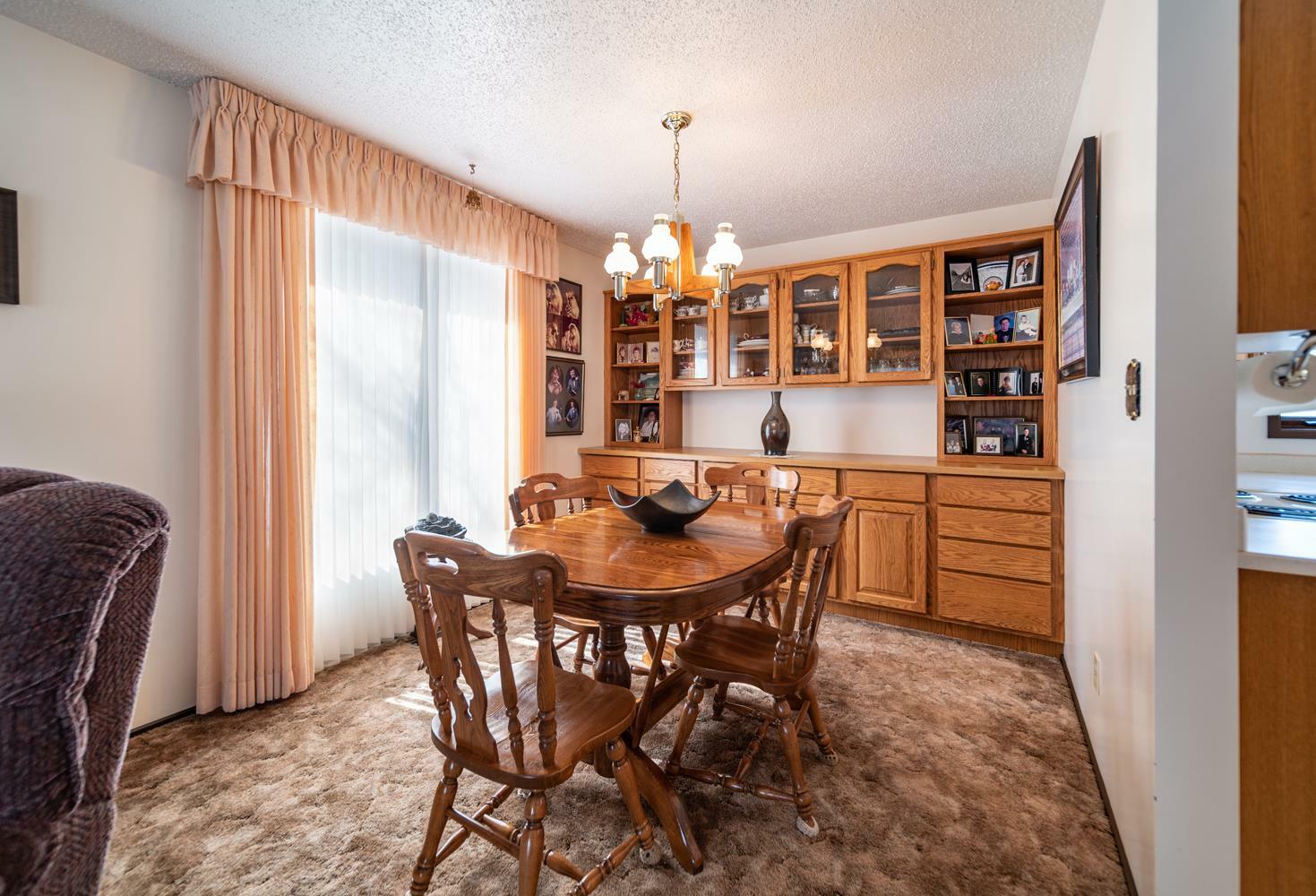 Property Photo:  5314 41 Street  AB T0B 3S0 