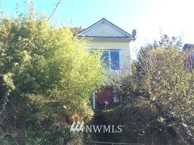 2212 13th Avenue S  Seattle WA 98144 photo