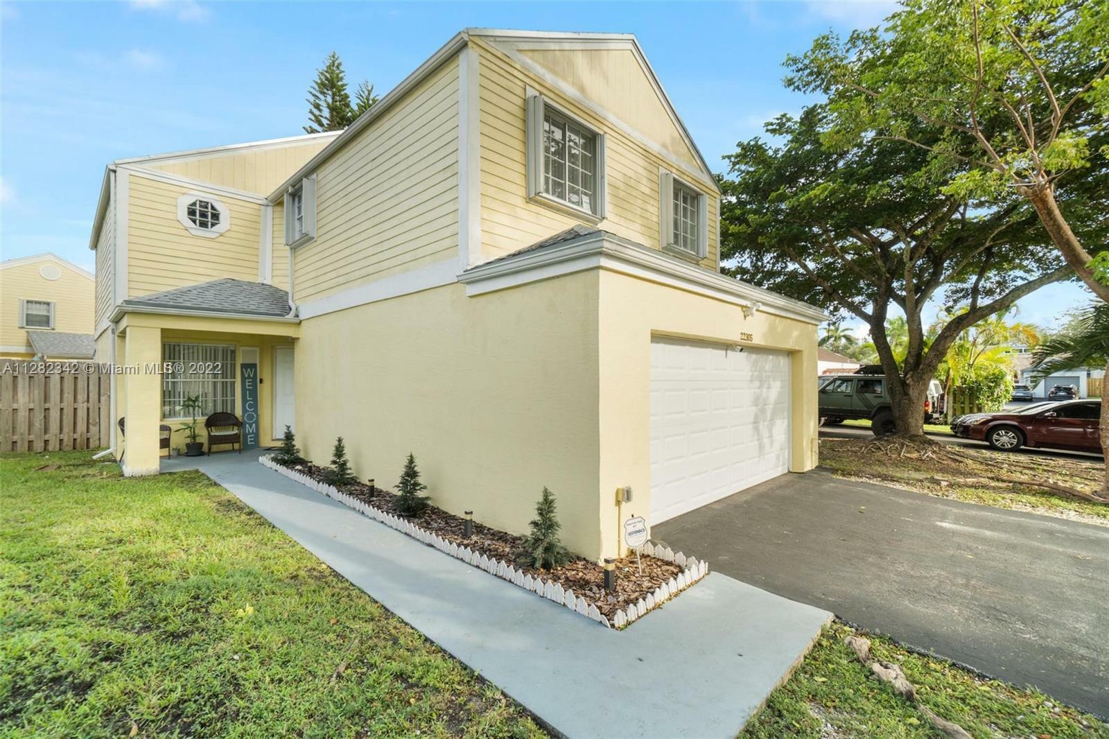 Property Photo:  22305 SW 101st Ave Rd  FL 33190 