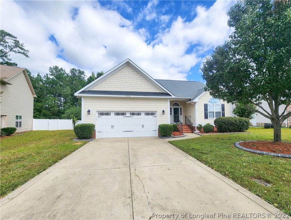 Property Photo:  212 Lennox Loop  NC 28376 