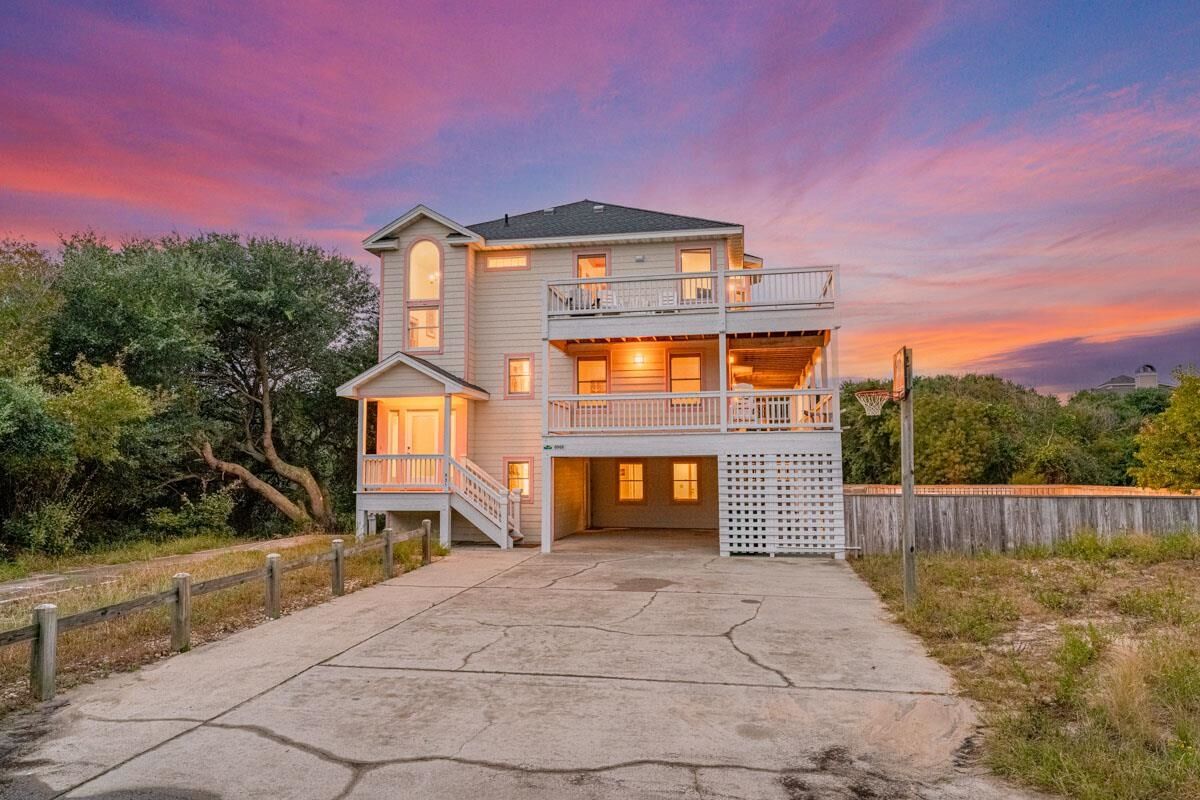 Property Photo:  531 Conch Crescent  NC 27927 