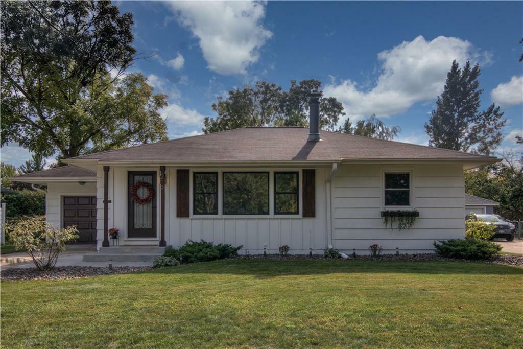 Property Photo:  219 W Grant Avenue  WI 54701 