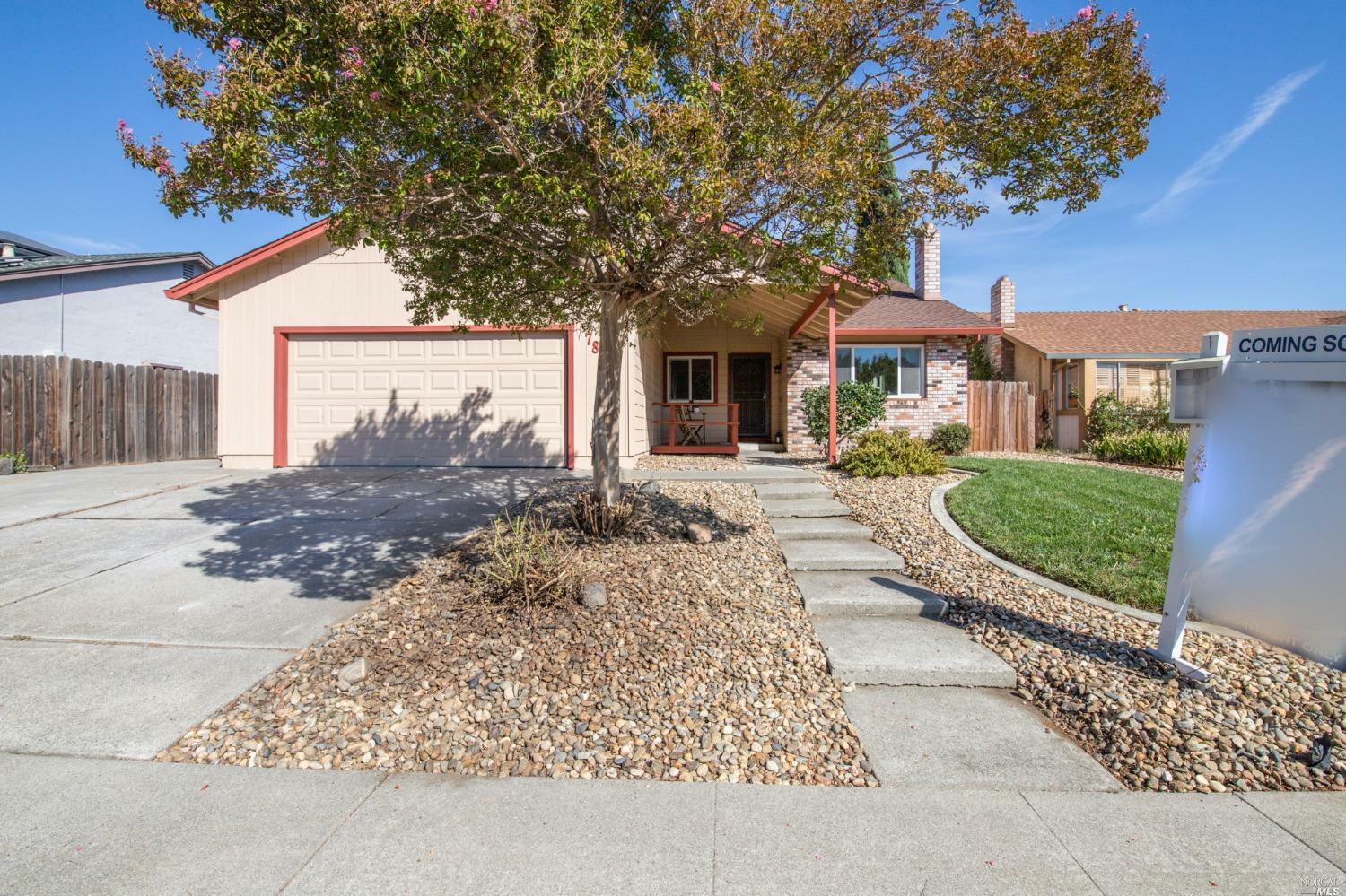 Property Photo:  782 Ash Court  CA 94533 