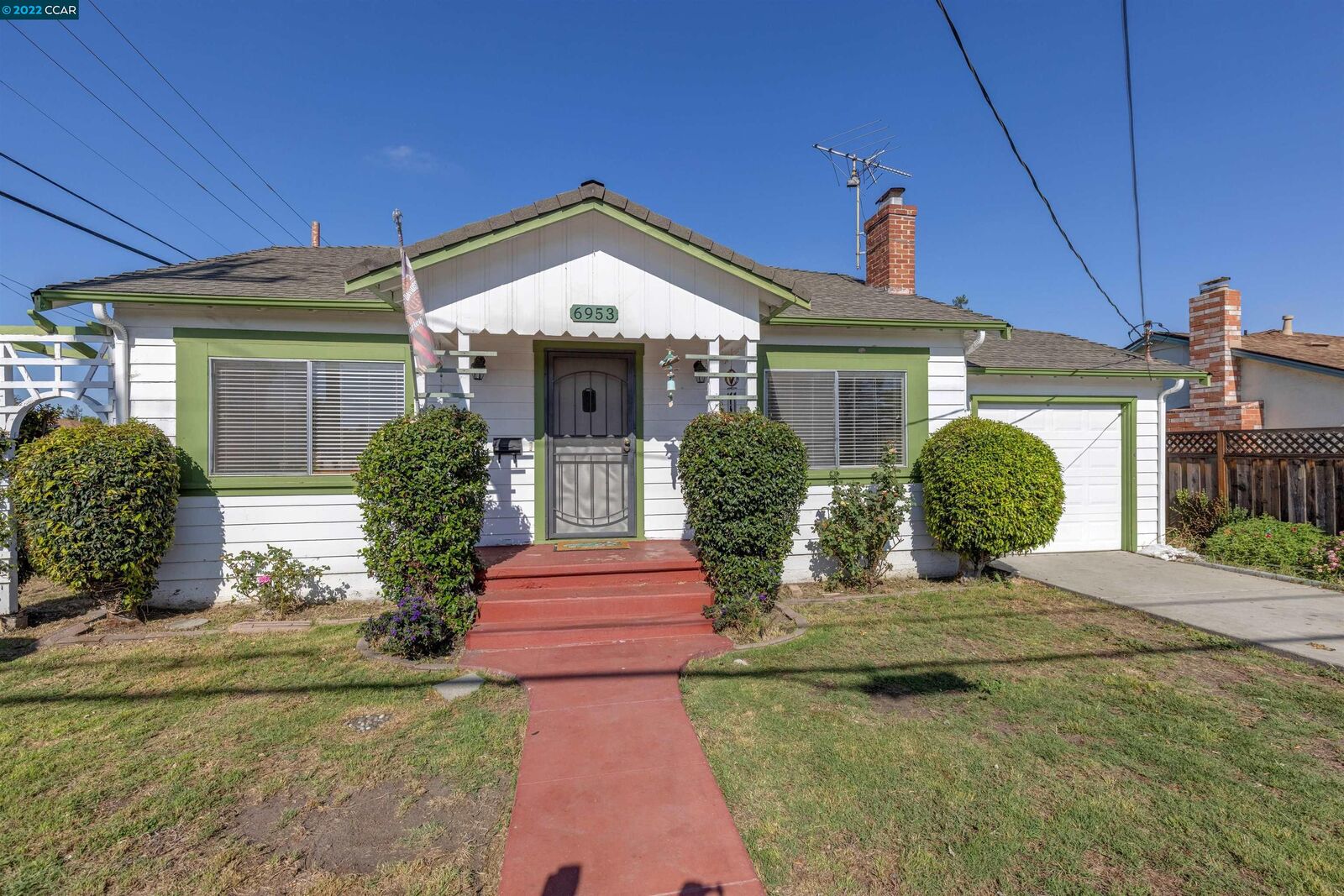 Property Photo:  6953 Dairy Ave  CA 94560 