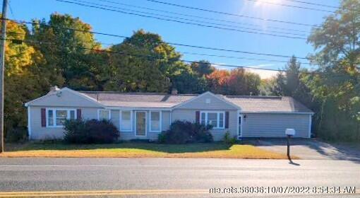 Property Photo: 1543 Main Street ME 04240