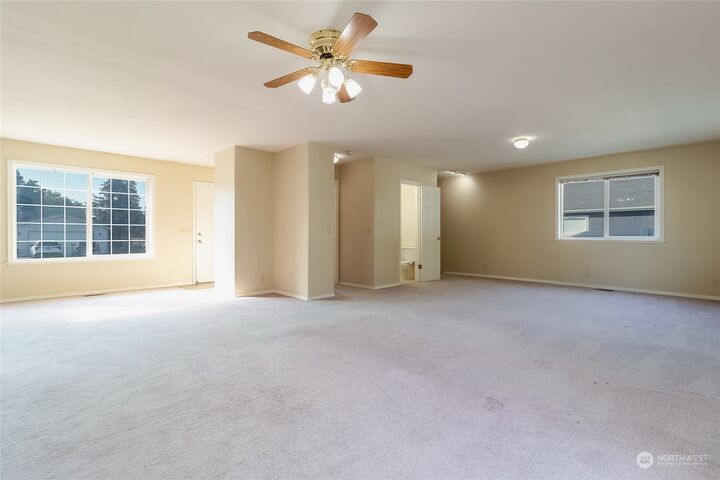 Property Photo: 2015 Sunbar Street WA 99362