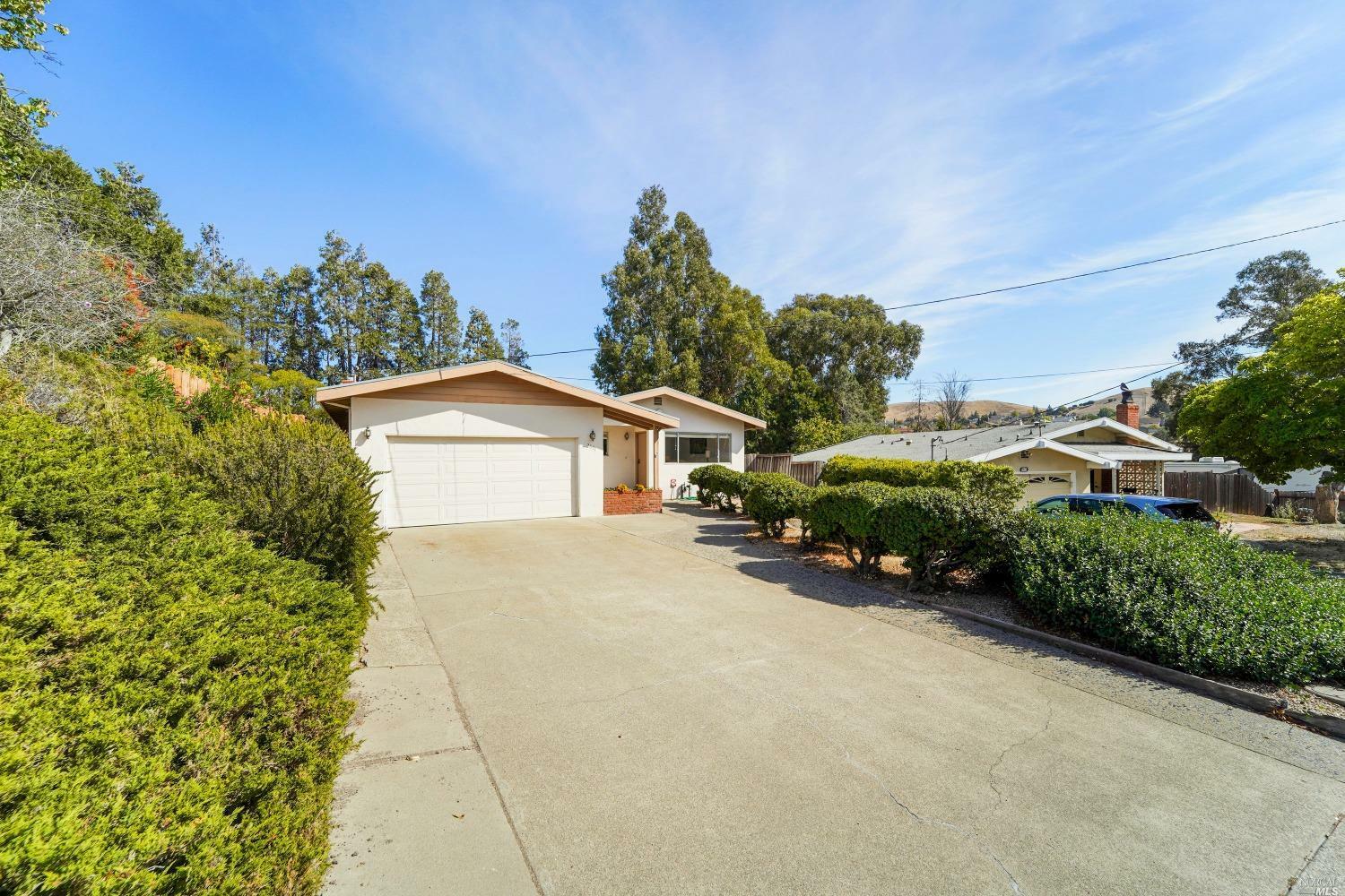 Property Photo: 2571 Henry Avenue CA 94564