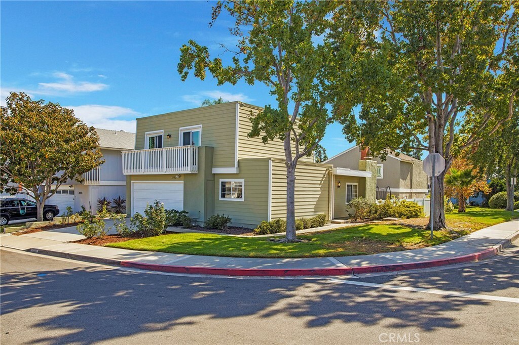 Property Photo:  25682 Avenida Pedrigal  CA 92675 