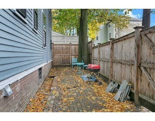 Property Photo:  10 Bowdoin St 1  MA 02138 