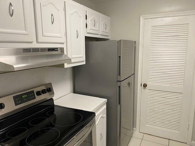 Property Photo: 301 Croton Avenue 208 FL 33462