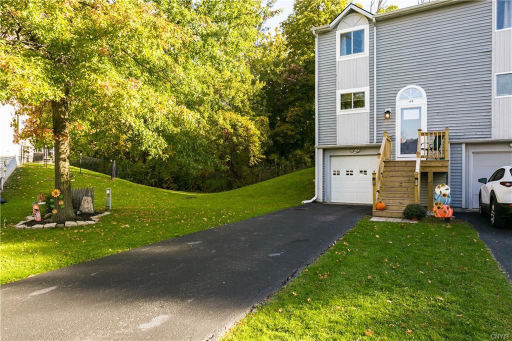 Property Photo: 149 Iron Oak Circle NY 13088