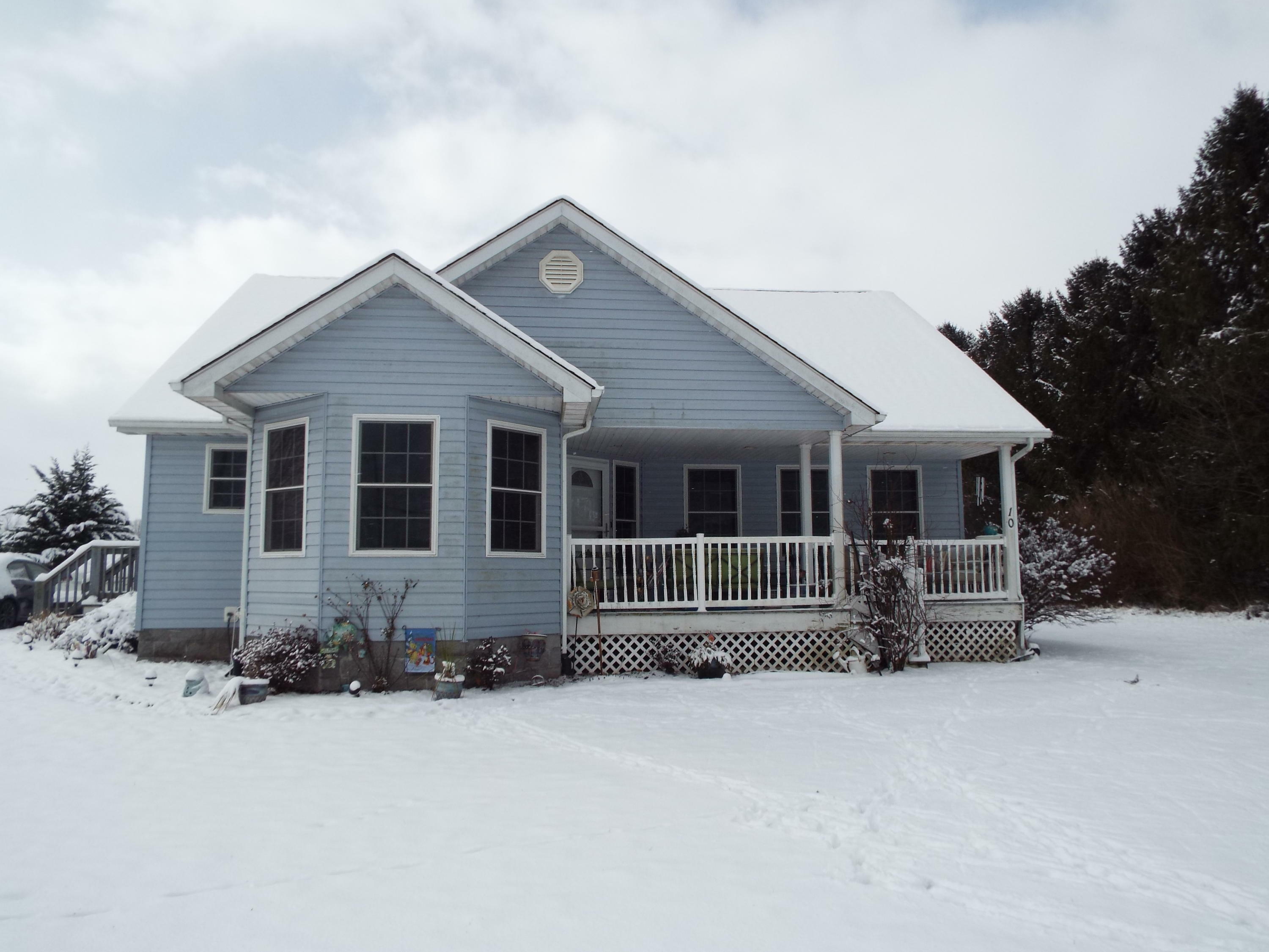 Property Photo:  10 Gunny Ln  WV 24976 