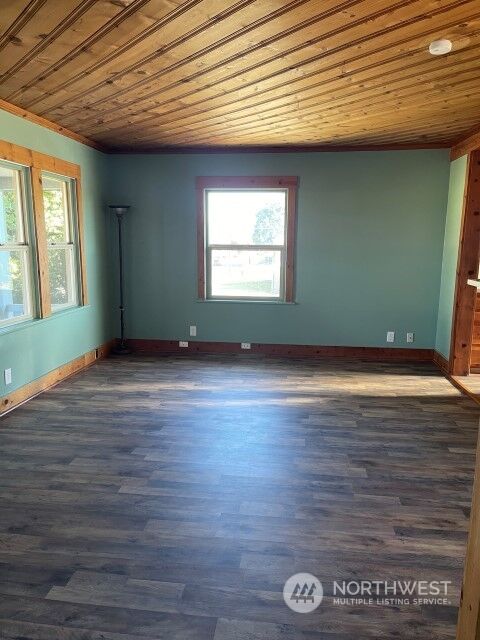 Property Photo:  2608 23rd Street  WA 98201 