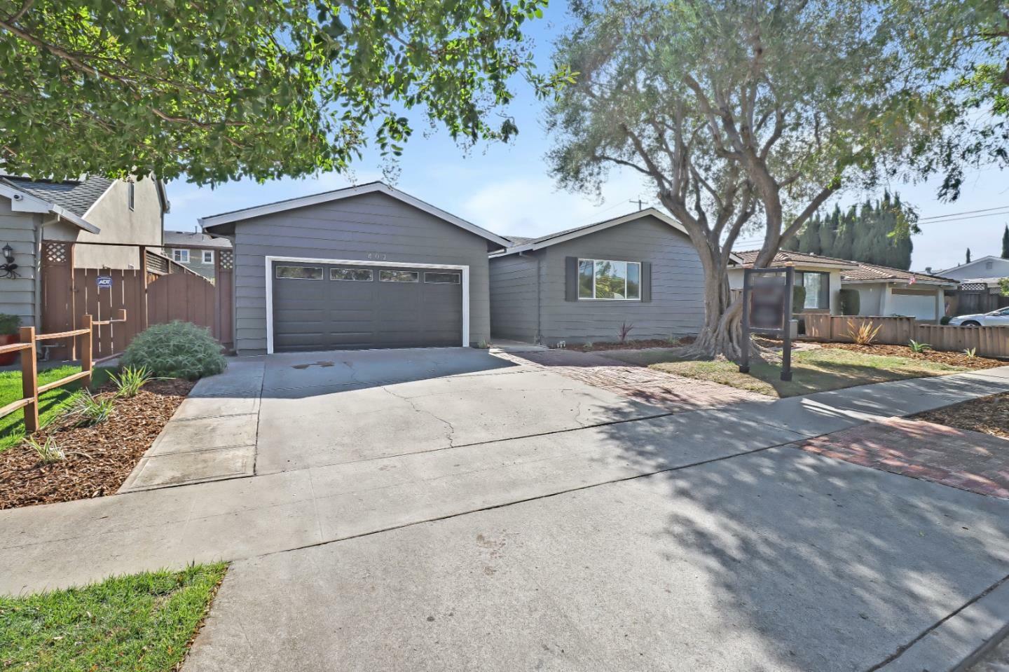 Property Photo:  402 Bangor Avenue  CA 95123 