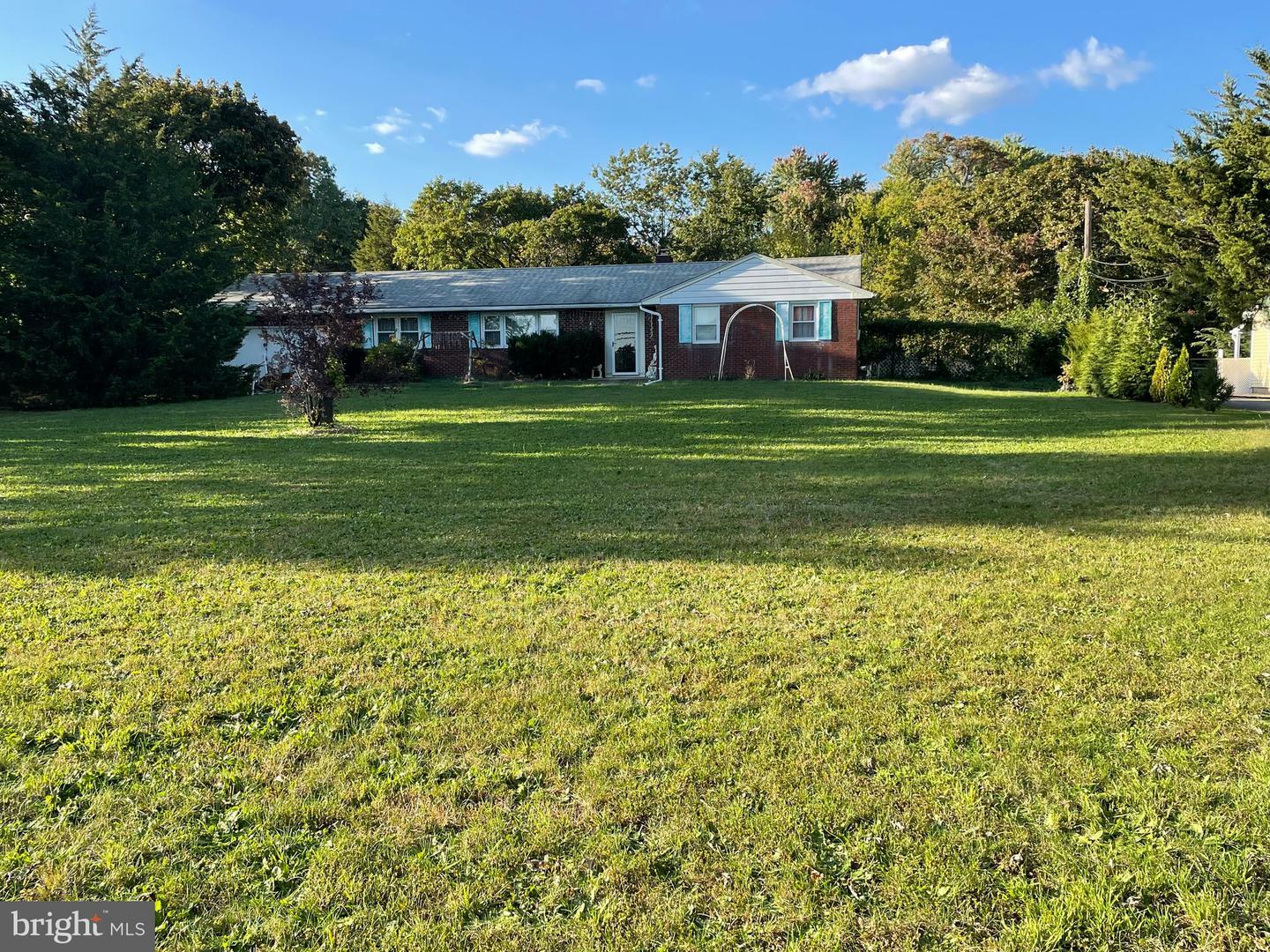 Property Photo: 628 Landis Avenue NJ 08302